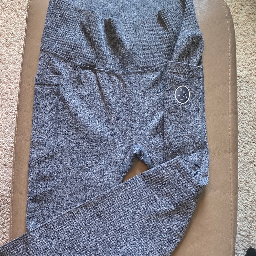 GWL-ribbed seamless leggings
